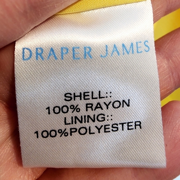 Draper James Women's Floral Button Front V-neck Dress Pastel Yellow Easter Dress - Picture 6 of 9